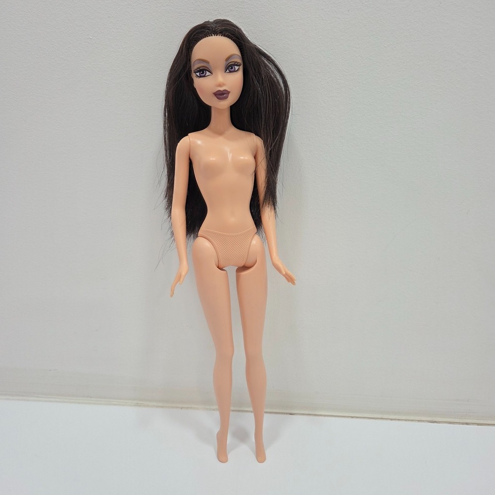 Barbie My Scene Hanging Out Nolee Doll B9879 Mattel 2003 Nude Doll Only